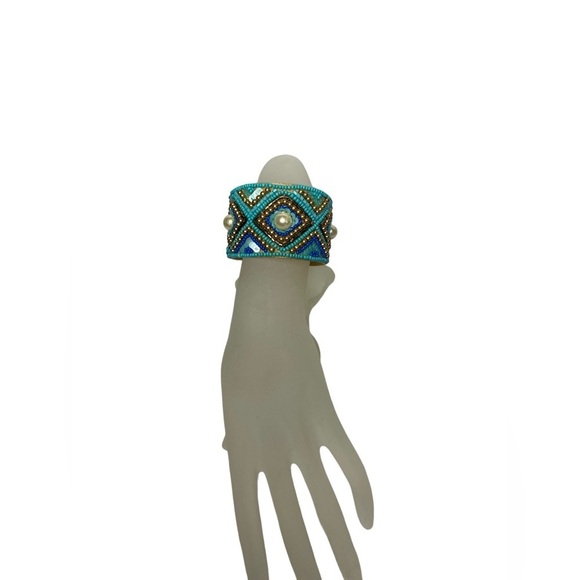 🌺Beaded Cuff Bracelet - Picture 2 of 6